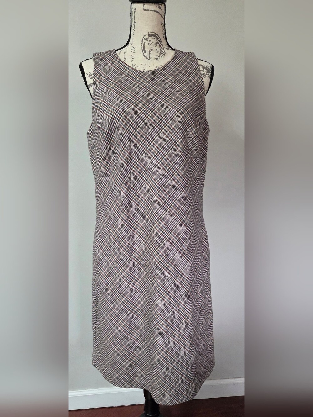 Violets And Roses Plaid Sleeveless Shift Dress - Brown Size 10